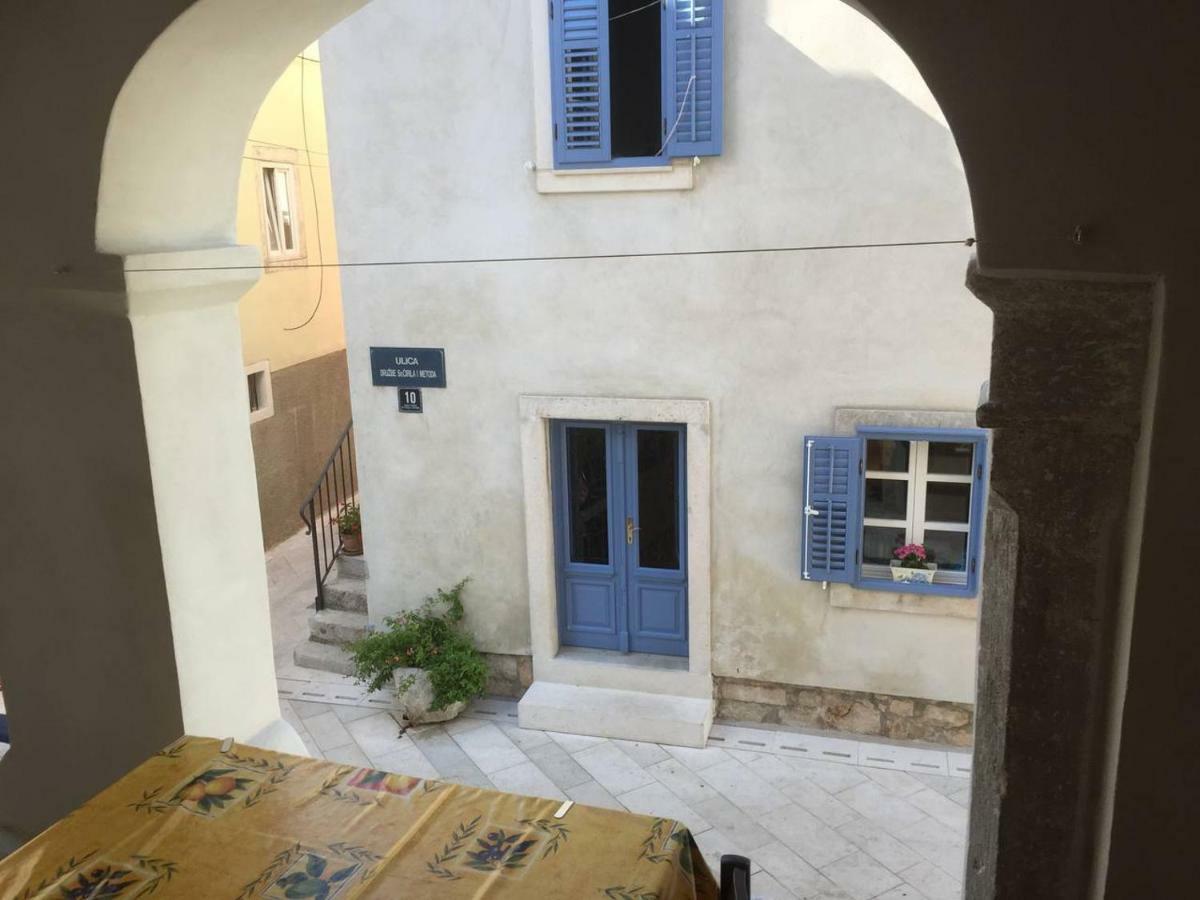 Apartment Gordana Cres Εξωτερικό φωτογραφία
